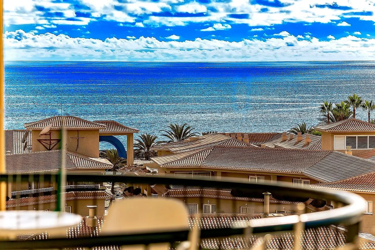 Torres Del Sol Sea View Apartment location